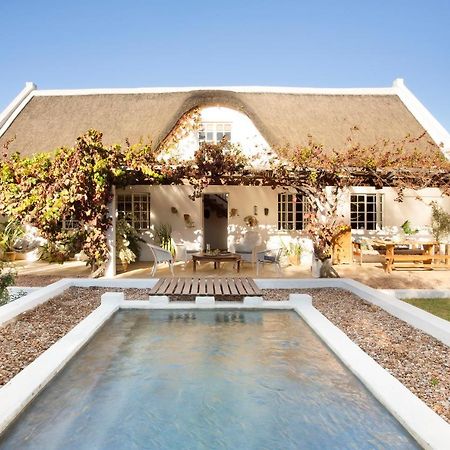 The Grand Marigold Hotel McGregor Exterior photo